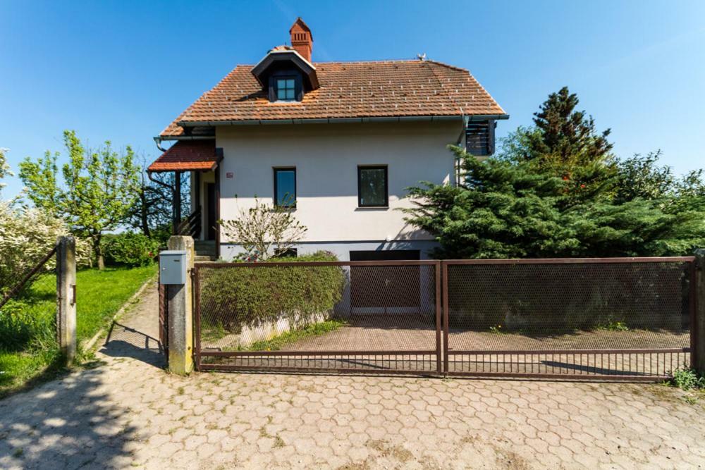 Villa D&J House à Ormoz Extérieur photo